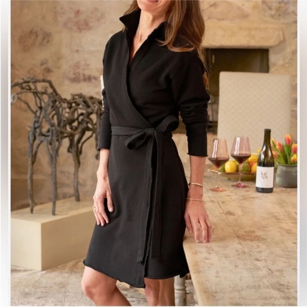 Frank & Eileen Dress Willa Wrap Triple Fleece in Black - Picture 2 of 11